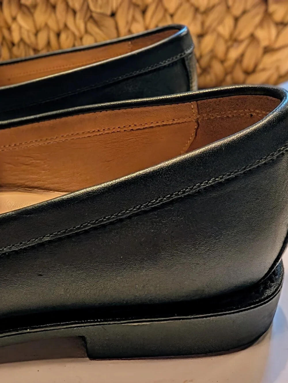 Johnson And Murphy Black Leather Loafers Men's Size 8.5